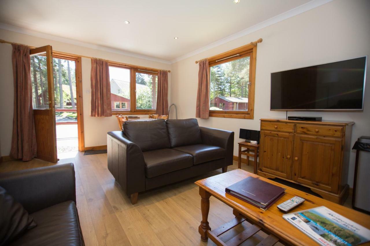 Invercauld Lodges Ballater Exterior foto