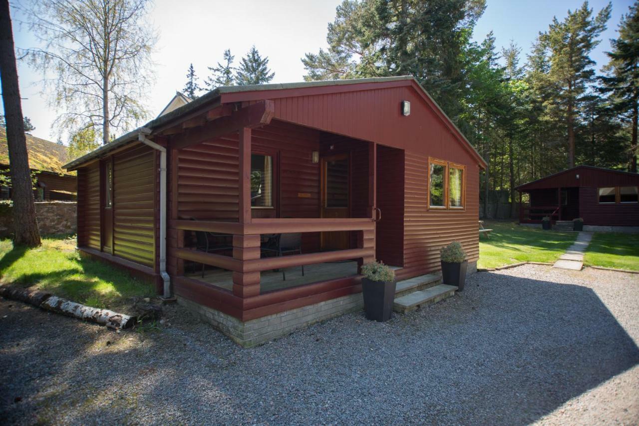Invercauld Lodges Ballater Exterior foto