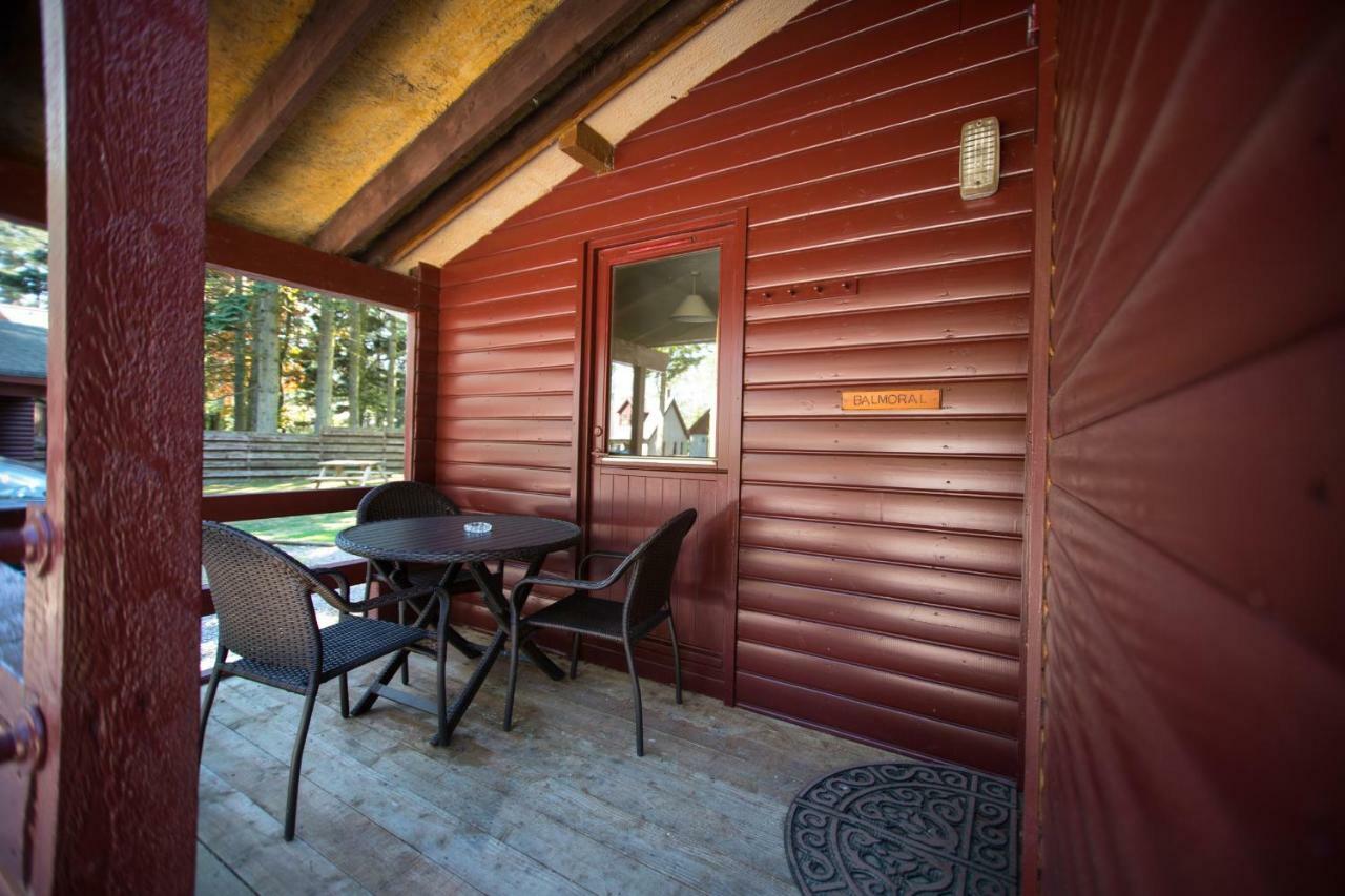 Invercauld Lodges Ballater Exterior foto