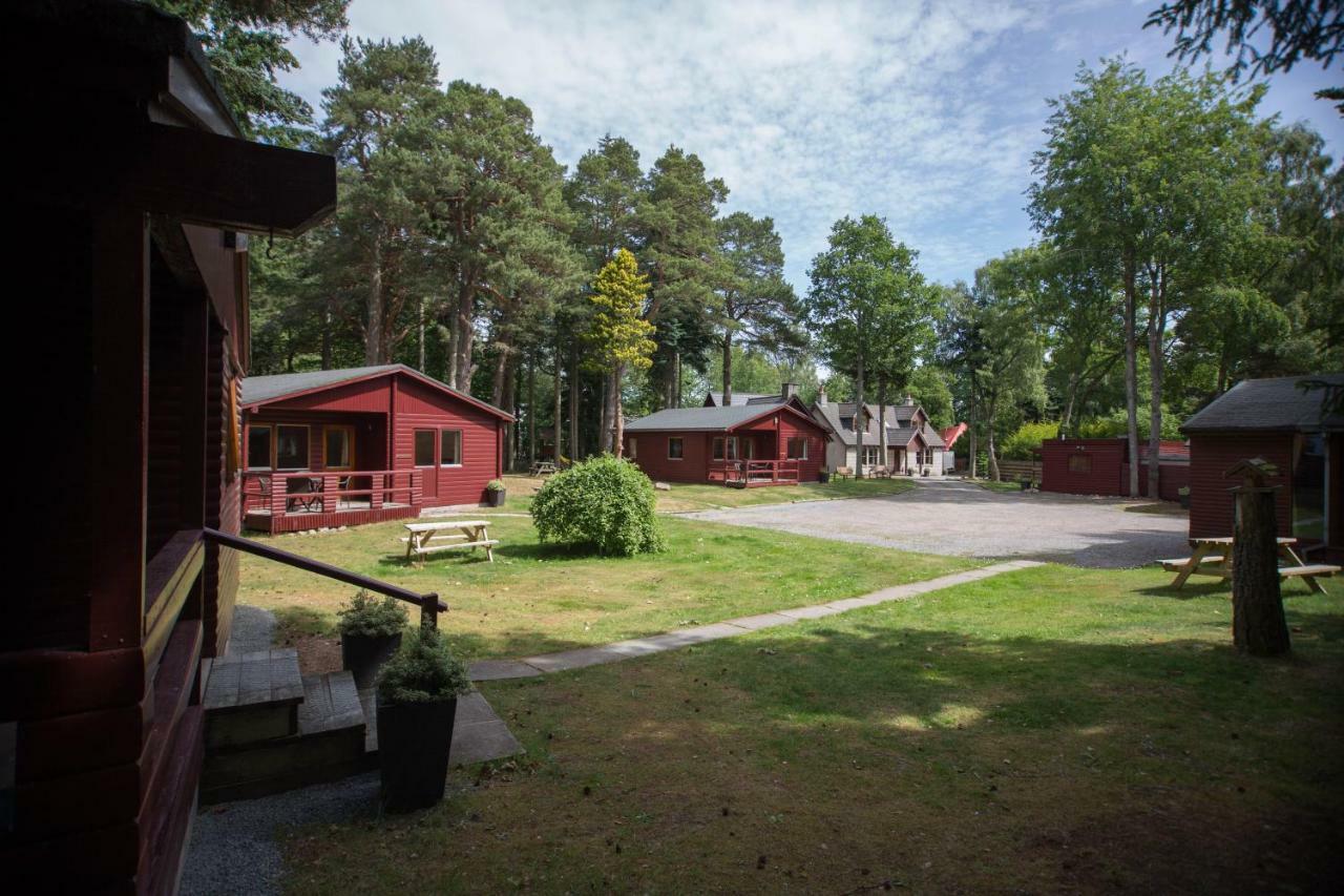 Invercauld Lodges Ballater Exterior foto