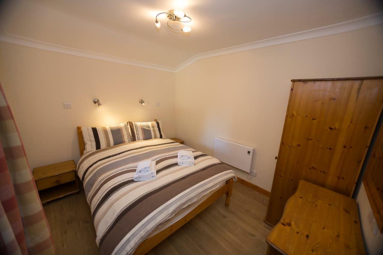 Invercauld Lodges Ballater Exterior foto